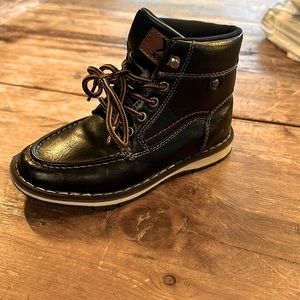 Boys XRay Boot. Great condition